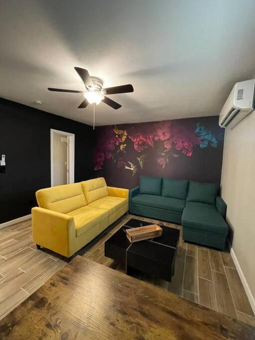 New Stylish Midtown With One Bedroom 凤凰城 外观 照片